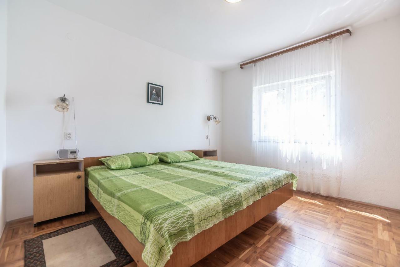 Kiwi Apartments Gornji Karin Exterior photo
